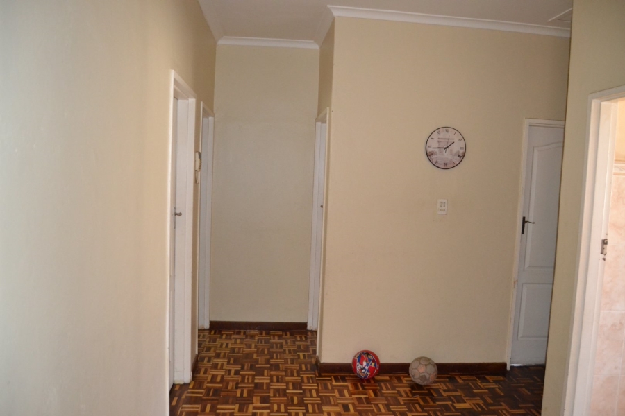 4 Bedroom Property for Sale in Gaylee Western Cape